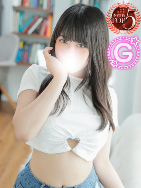 ユリア 白い巨乳（ホテヘル）