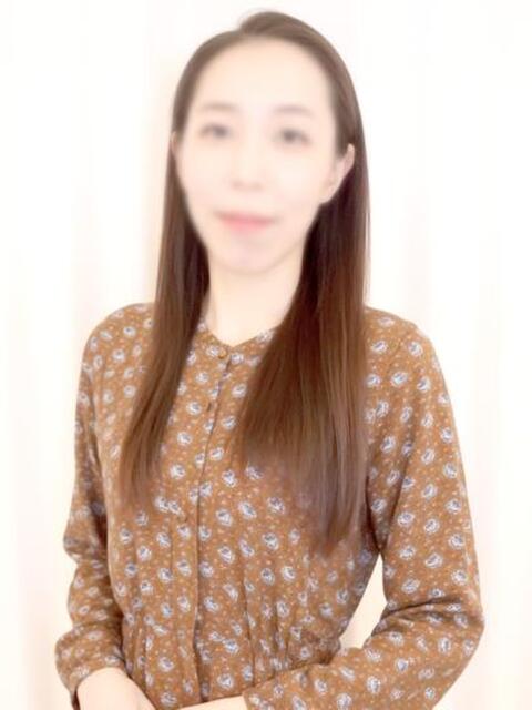 はんな 人妻、密感女子専門店　五反田エース（人妻デリヘル）