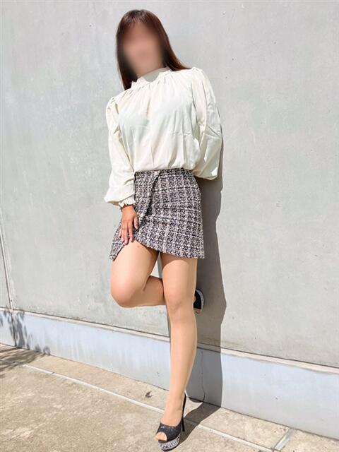 舟崎 美紀 昼妻夜 滋賀店(駅待ち合わせ人妻デリヘル)