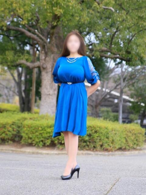 白鳥　真理 こあくまな人妻・熟女たち東広島店（KOAKUMAグループ）（人妻・熟女デリヘル）