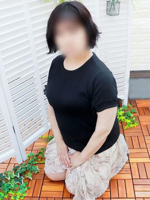 ゆりこ 完熟ばなな 立川（熟女系デリヘル）