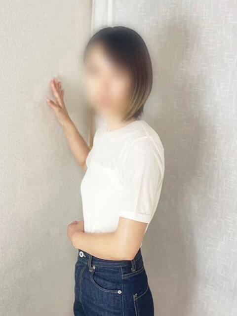 せりな 西川口おかあさん（熟女デリヘル）