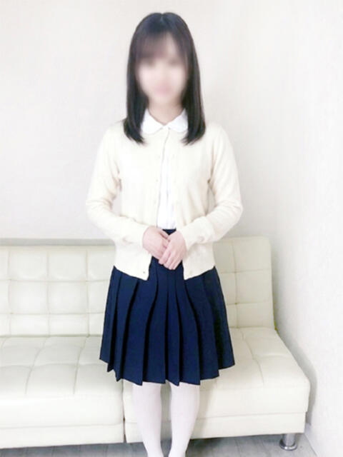 ひとみ クリーム(素人コスプレイメクラ)