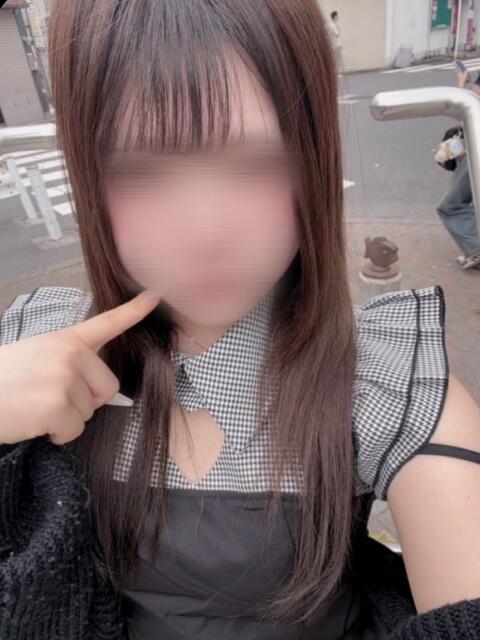 体験期間みう『ガチ18歳萌え声☆経験浅め童顔フェイス美少女』 錦糸町派遣型JKリフレガチあい（派遣リフレ）