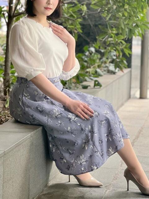 天野みなと 月の真珠-新宿-(デリヘル(人妻若妻専門店))