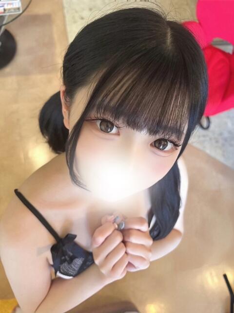 にこり 舐めたくてグループ~君とサプライズ学園~越谷校(デリヘル)