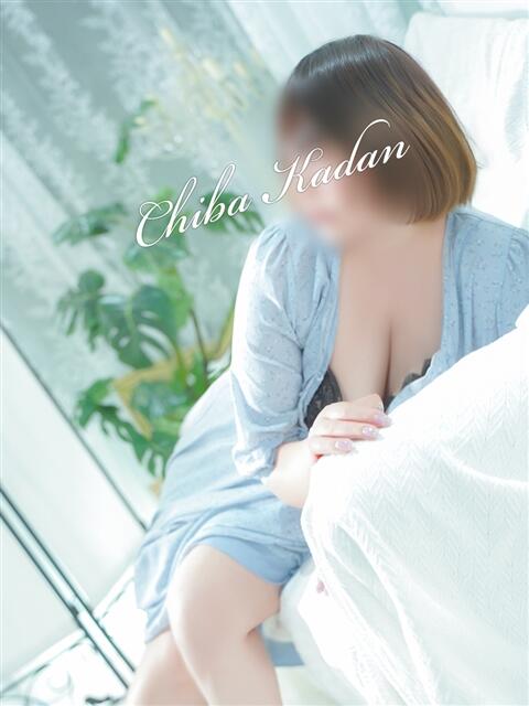 りおな 千葉人妻花壇（人妻デリヘル）