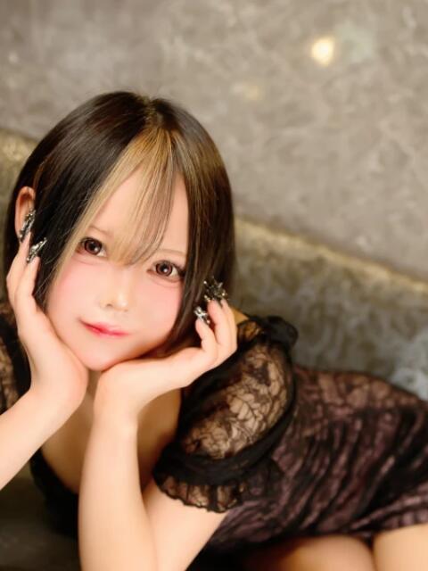 りん LAVISH(ラヴィッシュ)（セクキャバ）