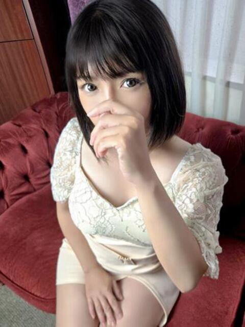 なな 優しさと色気が溶け合う美女 CELEB FACE NAKASU(人妻ソープランド)