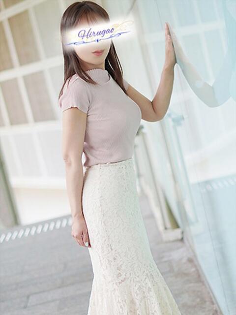 夏希 昼顔妻 五反田店（人妻系デリヘル）