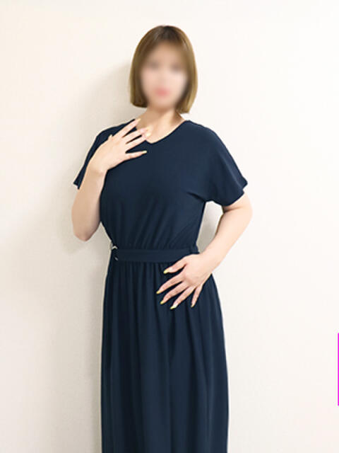 未経験 かすみ 脱がされたい人妻 宇都宮店（人妻系デリヘル）