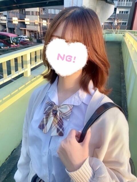 すみれ 学校帰りの妹に手コキしてもらった件 谷九(受付型オナクラ(手コキ))