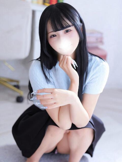ひなこ★完未18歳FカップJD Chloe五反田本店　S級素人清楚系デリヘル（デリヘル）