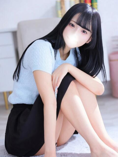 ひなこ★完未18歳FカップJD Chloe五反田本店　S級素人清楚系デリヘル（デリヘル）