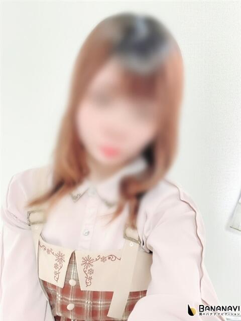 新人初日⭐️もか⭐️ Pine(パイン)（人妻系デリヘル）
