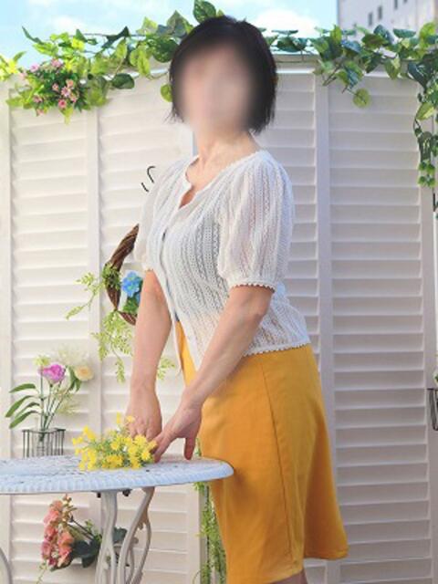 あきこ 完熟ばなな八王子（デリヘル）