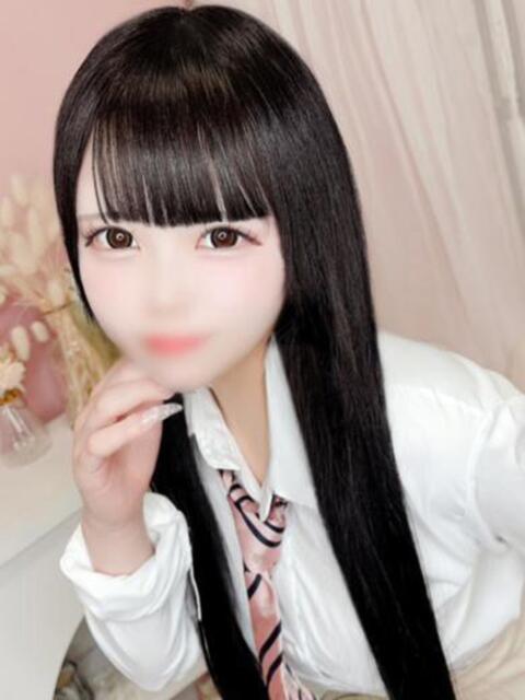 あみる E+アイドルスクール品川店（デリヘル）