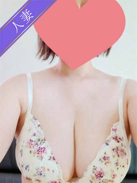 りいさ 人妻の雫 岡山店（人妻系デリヘル）