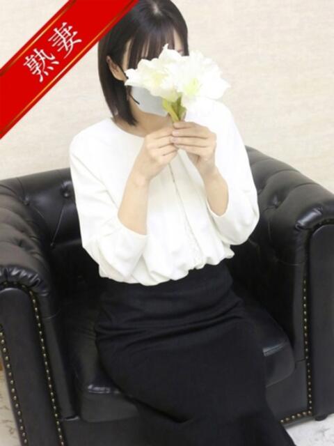 平松 かやの 人妻の雫 岡山店（人妻系デリヘル）