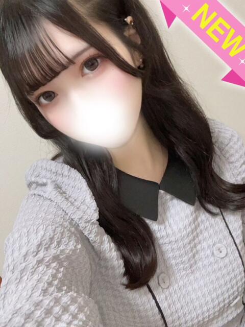 みお 舐めたくてグループ～君とサプライズ学園～越谷校（デリヘル）