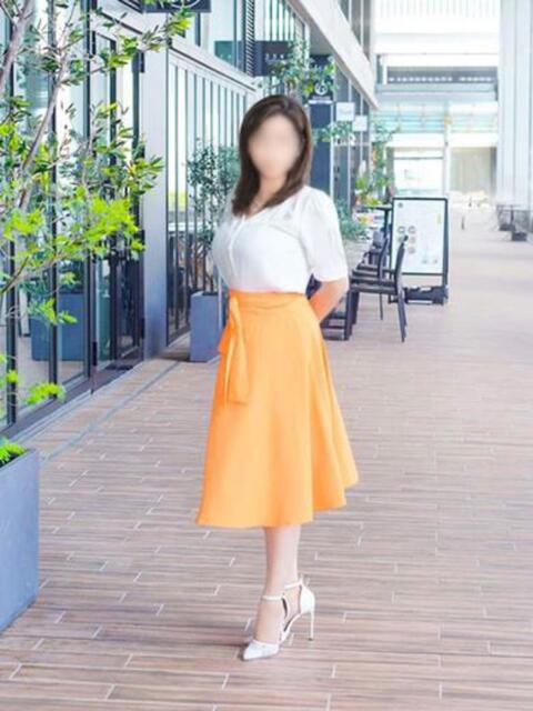 篠原 藍依 こあくまな熟女たち 本厚木店(KOAKUMAグループ)（人妻・熟女デリヘル）