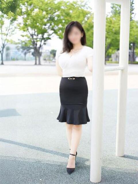 桐島 環 こあくまな熟女たち 本厚木店(KOAKUMAグループ)（人妻・熟女デリヘル）
