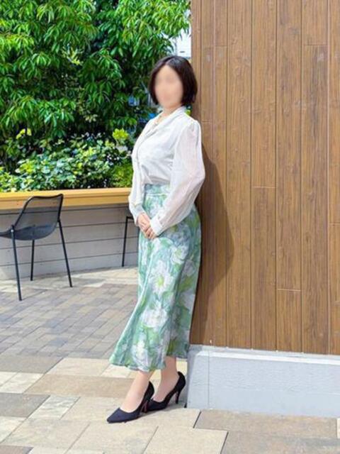 富田 りお こあくまな熟女たち 本厚木店(KOAKUMAグループ)（人妻・熟女デリヘル）