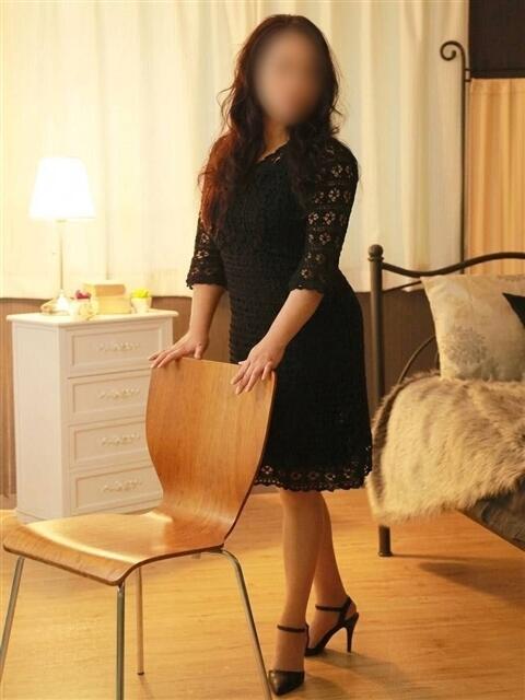 明美-あけみ- 40分6,000円~廣島奥様チン電(人妻デリヘル)