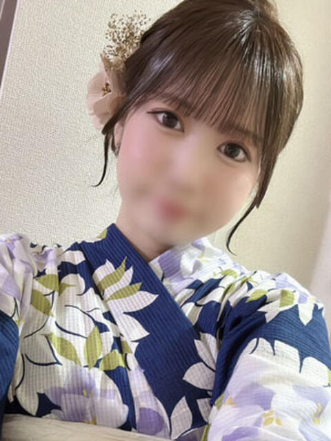 体験入店スズ 艶妻（若妻ホテヘル）