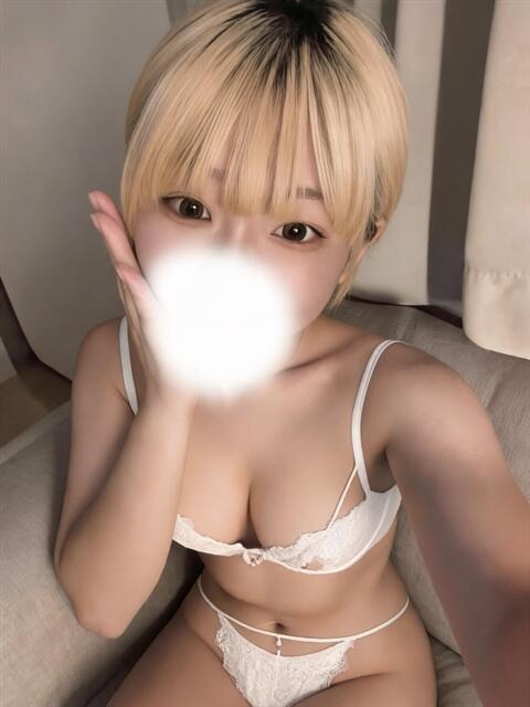 あやめ 松戸ヌキあり密着エステあろま～に-松戸本店-（風俗エステ）