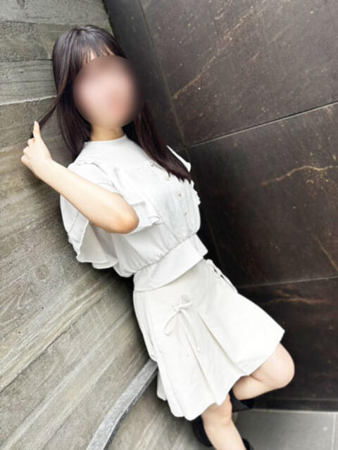 ももな かりんと大久保・新大久保(オナクラ)