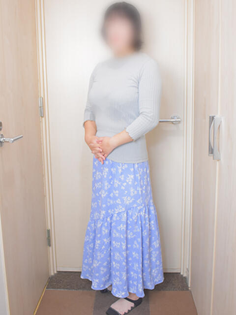 ともね 60分10,000円 横浜関内2度ヌキ(デリヘル)