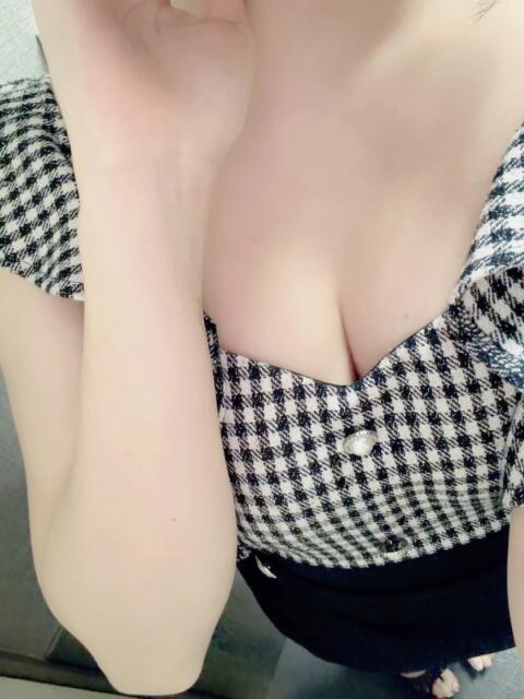 ノノ Club Chrome(クラブクローム)(セクキャバ)
