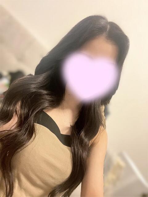 えみり 舐めフェチの会（クンニ専門オナクラ）