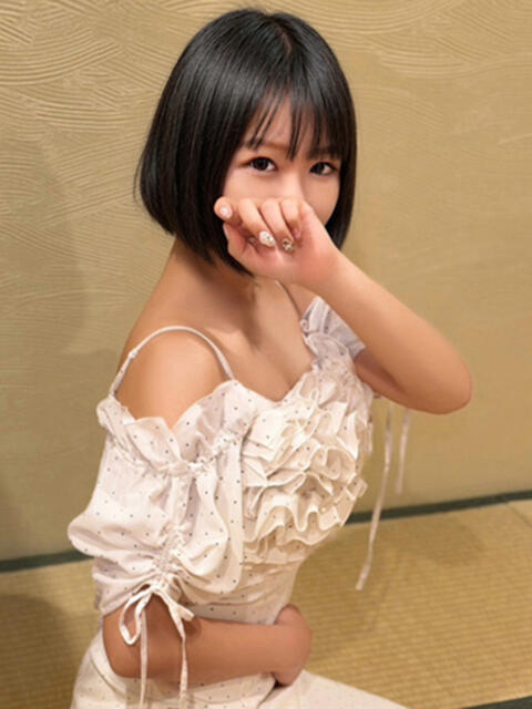 白石 まゆ 亭主関白日本橋店(人妻系ホテヘル)