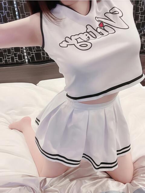 えれな クラブ バレンタイン大阪(素人美女専門デリヘル)