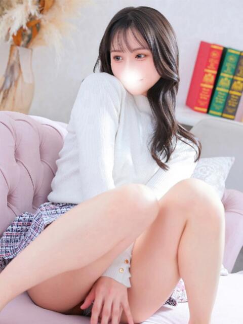 にいな★Bell姉妹店在籍★ Chloe五反田本店　S級素人清楚系デリヘル（デリヘル）