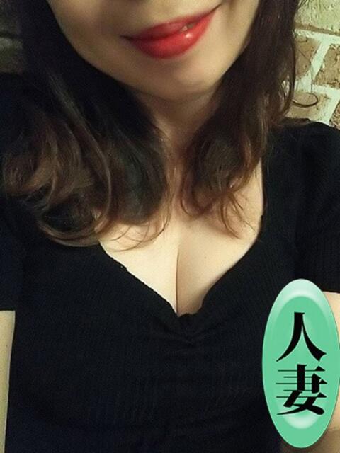 遠坂じゅり 色気あるワイフ（【非風俗】メンズエステ）
