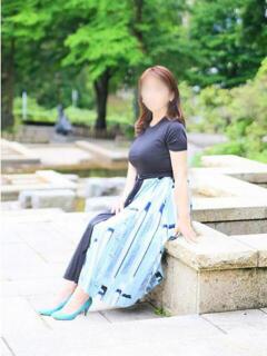 花咲結依 こあくまな熟女たち 本厚木店(KOAKUMAグループ)（本厚木/デリヘル）