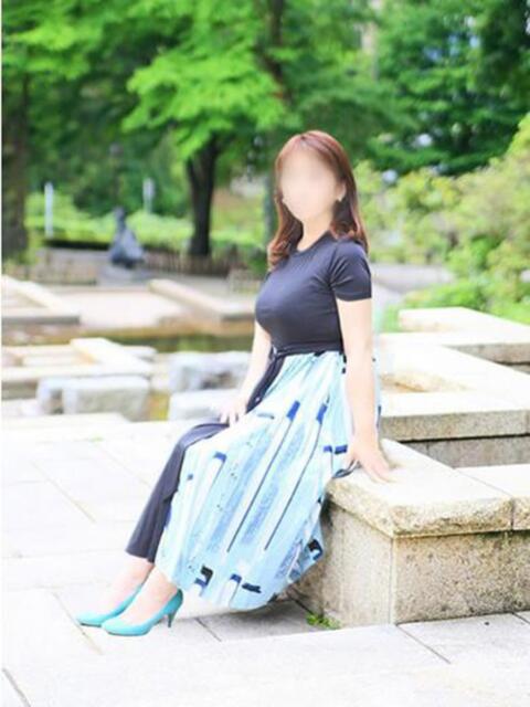 花咲結依 こあくまな熟女たち 本厚木店(KOAKUMAグループ)（人妻・熟女デリヘル）