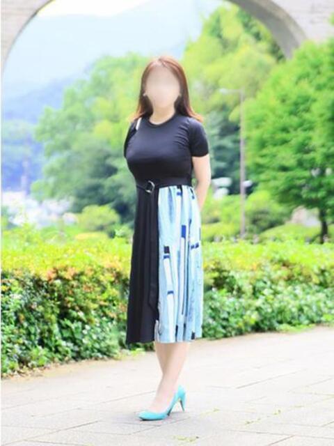 花咲結依 こあくまな熟女たち 本厚木店(KOAKUMAグループ)（人妻・熟女デリヘル）