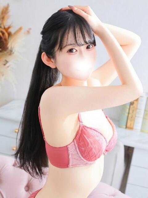 しずく★透明感溢れる艶髪美女★ Bell～S級美女お姉様・人妻デリヘル～（デリヘル）