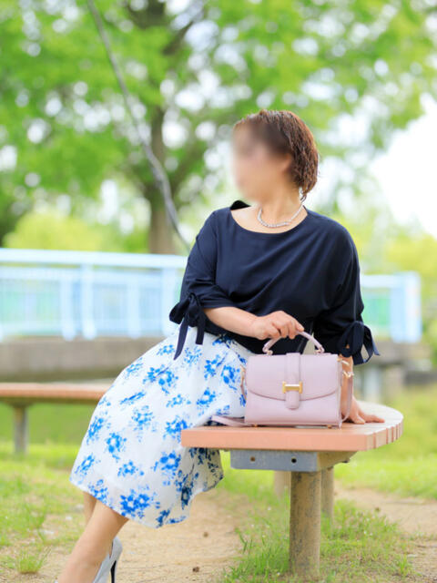 さとみ[山口] 奥様鉄道69 山口店(周南)（人妻系デリヘル）