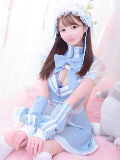ふわ E+アイドルスクール新宿・歌舞伎町店(デリヘル)