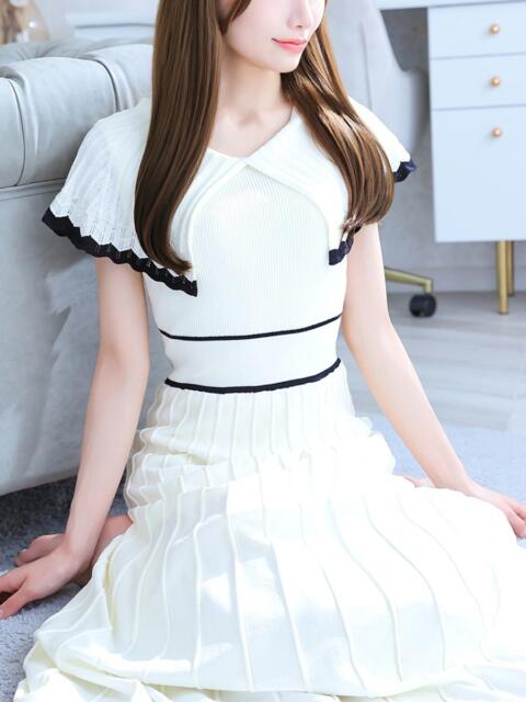 にいな★超SSS級最高峰美少女 Chloe錦糸町店 S級素人清楚系デリヘル（デリヘル）