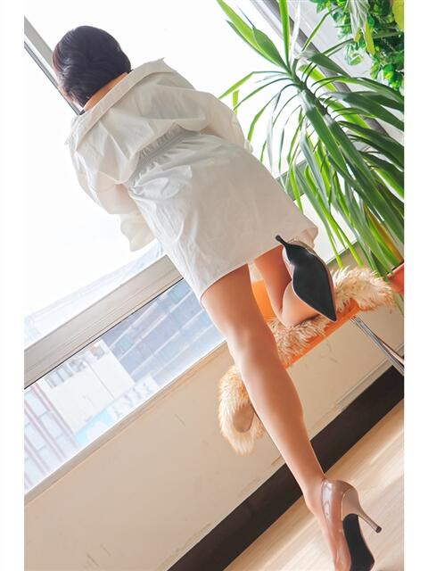 れお 性腺熟女100％本店（デリヘル市場）（デリヘル）