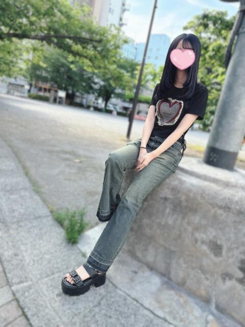 たま『童顔ベビーフェイスのスレンダー美少女』 錦糸町派遣型JKリフレガチあい（派遣リフレ）
