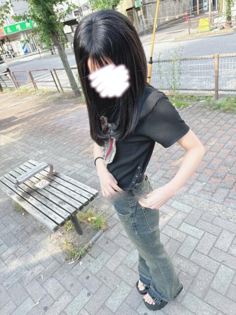 たま『童顔ベビーフェイスのスレンダー美少女』 錦糸町派遣型JKリフレガチあい（派遣リフレ）