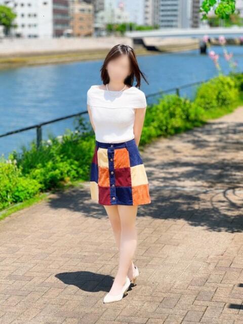 綾瀬 まゆ こあくまな熟女たち 広島店（KOAKUMAグループ）（人妻・熟女デリヘル）