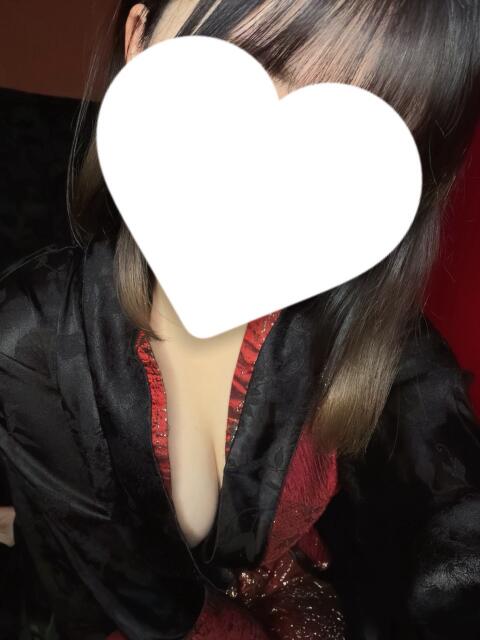 ゆう 仮面舞踏会（セクキャバ）